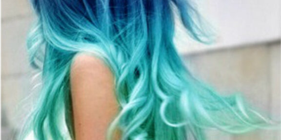 Blue and Yellow Hair Chalk - wide 4