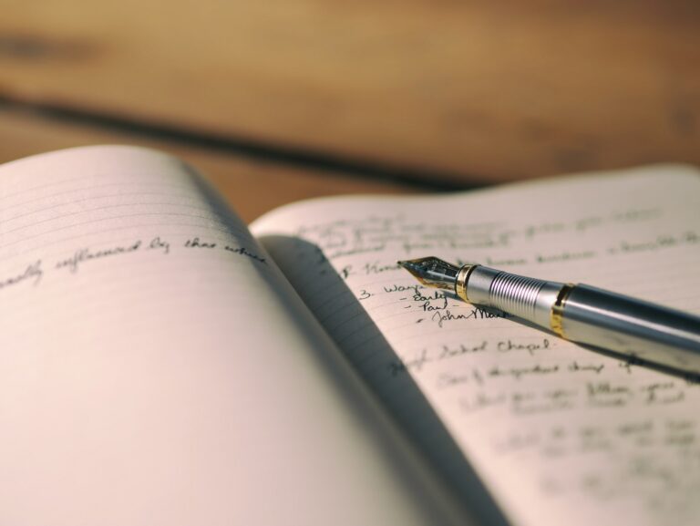 Revamping Your Notetaking: 3 Effective Systems To Try