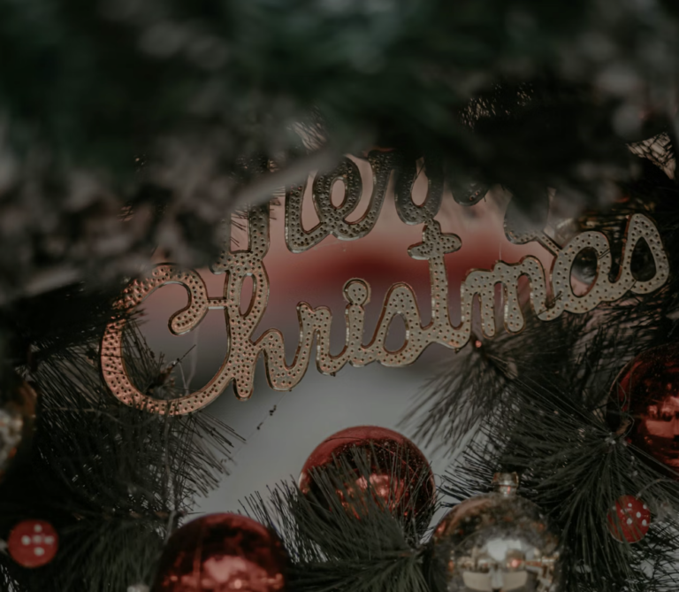 The Most Chaotic Sitcom Christmas Episodes